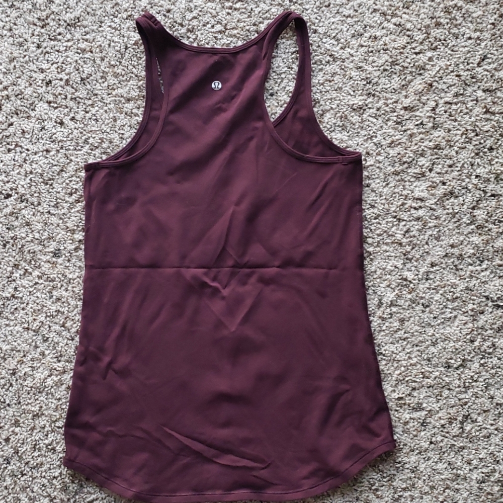 Lululemon Racerback size 8 - Picture 2 of 3
